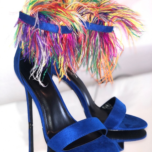 Cape Robbin heels - Picture 3 of 4